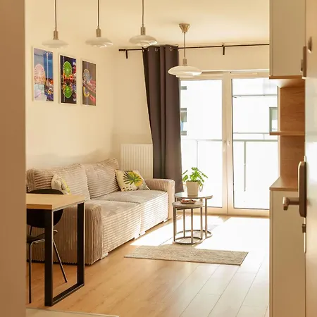 Apartment Na Pogodnie 500 Metrow Od Szpitala Na Unii Lubelskiej Bezplatny Parking