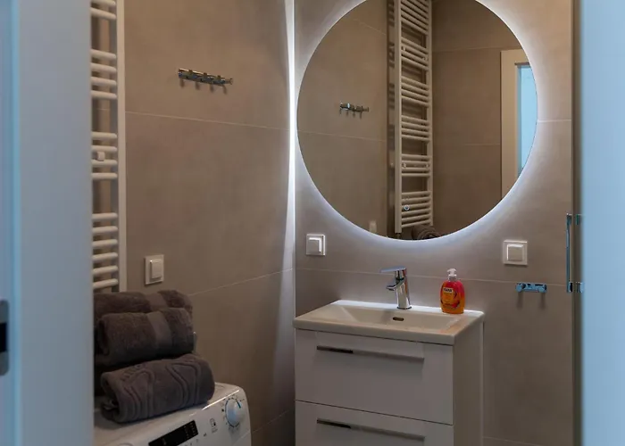 Apartment Na Pogodnie 500 Metrow Od Szpitala Na Unii Lubelskiej Bezplatny Parking